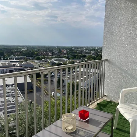 En Hauteur, Au Pied Du Metro & 7mn Du Centre Lille Апартаменты