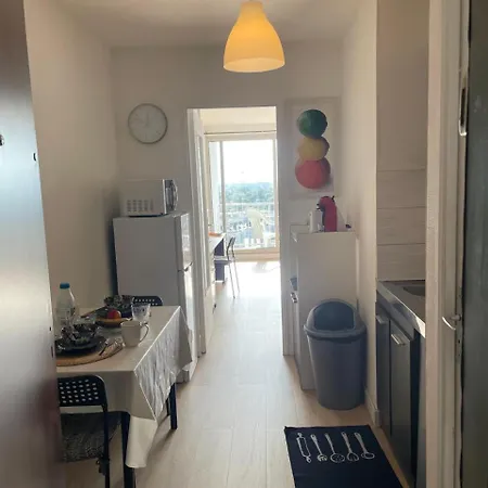 Apartment En Hauteur, Au Pied Du Metro & 7mn Du Centre Lille Mons-en-Baroeul